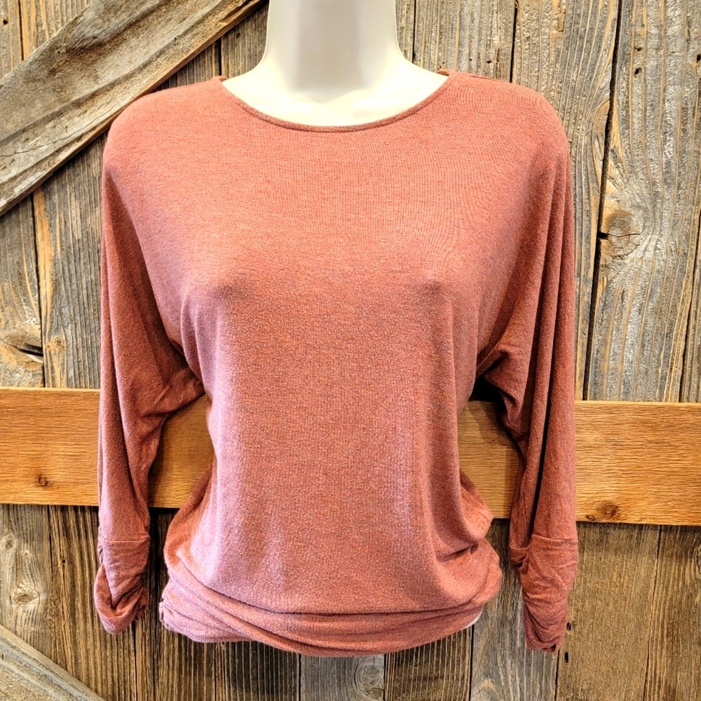 Mercer And Madison Peruvian Modal 3/4 Sleeve Ruched Sweater. SOFT XS Red ^E